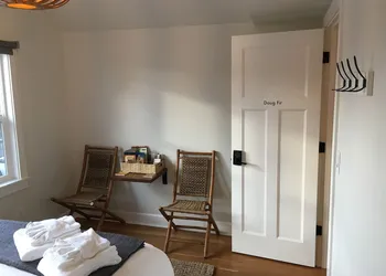 The Alberta Petite Hotel hotel thumbnail 5