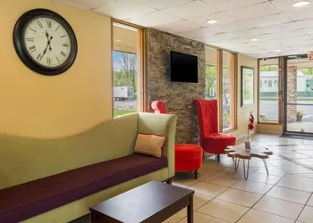 Pocono Inn & Banquet hotel thumbnail 3