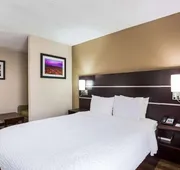 Pocono Inn & Banquet hotel detail image 5