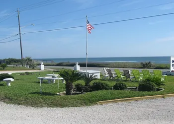 Ocean Crest Motel hotel thumbnail 8