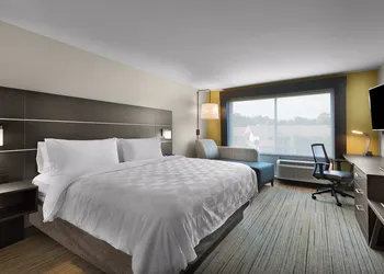 Holiday Inn Express Lake Park by IHG hotel thumbnail 8