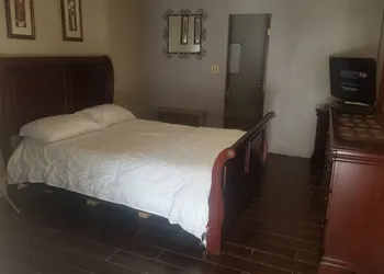 Arbor Inn Motor Lodge hotel thumbnail 2