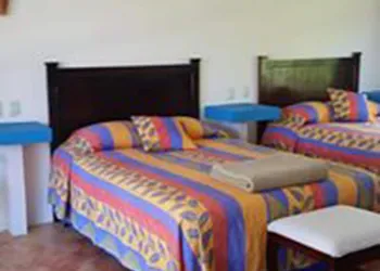 Los Susurros Casa hotel thumbnail 2