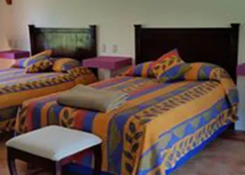 Los Susurros Casa hotel thumbnail 5