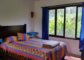 Los Susurros Casa hotel thumbnail 7