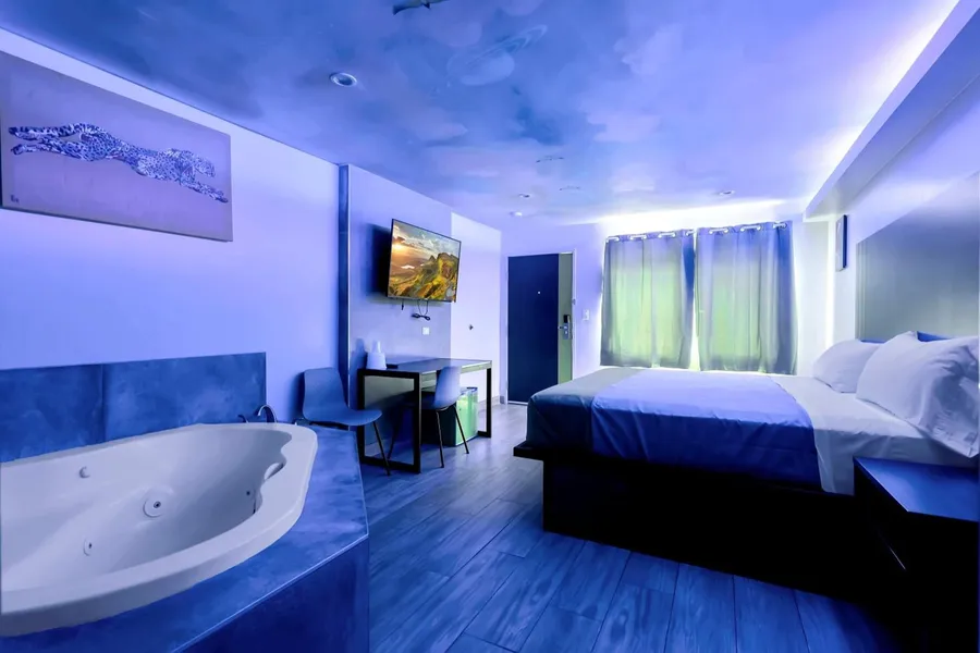 Exclusivo Inn & Suites hotel detail image 6