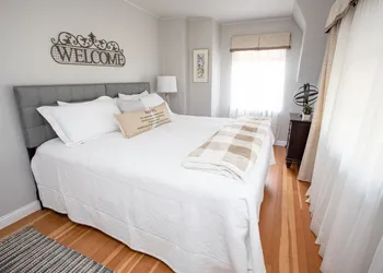 Hummingbird Estate Wine & Suites hotel thumbnail 5