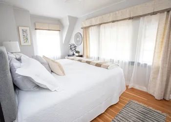 Hummingbird Estate Wine & Suites hotel thumbnail 6