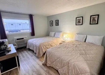 Confederation Inn hotel thumbnail 5