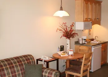 Birchwood Lodge hotel thumbnail 7