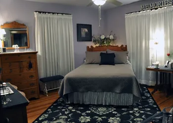 Garden Gate BnB hotel thumbnail 7