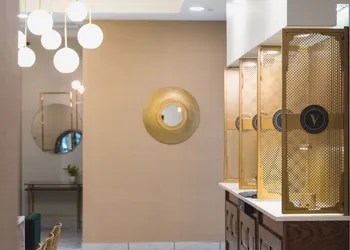 The Vault Hotel hotel thumbnail 3