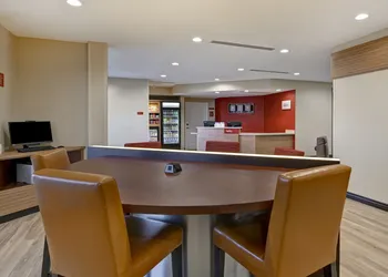 TownePlace Suites by Marriott El Paso East/I-10 hotel thumbnail 3