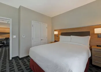 TownePlace Suites by Marriott El Paso East/I-10 hotel thumbnail 5