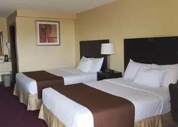 River Edge Inn hotel thumbnail 8