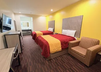 Americas Best Value Inn & Suites Houston Veterans Memorial hotel thumbnail 2