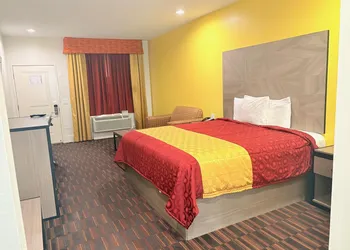 Americas Best Value Inn & Suites Houston Veterans Memorial hotel thumbnail 6