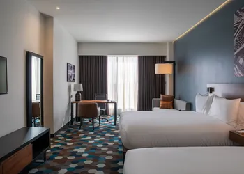 DoubleTree by Hilton Celaya hotel thumbnail 5