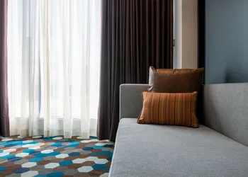 DoubleTree by Hilton Celaya hotel thumbnail 6