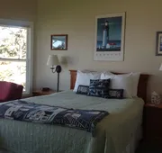 Tyee Lodge Oceanfront B&B hotel detail image 5