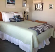 Tyee Lodge Oceanfront B&B hotel detail image 7