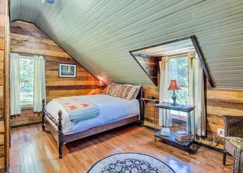 Butterfly Hollow B&B hotel thumbnail 4