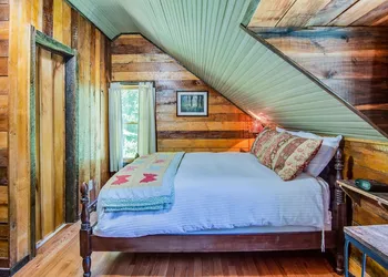 Butterfly Hollow B&B hotel thumbnail 5