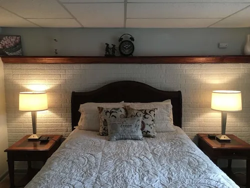 Stockbridge Lakes Bed & Breakfast hotel detail image 2