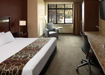Riverside Casino & Golf Resort hotel thumbnail 6