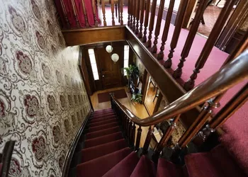 Iron Amethyst Inn Boutique Hotel hotel thumbnail 2