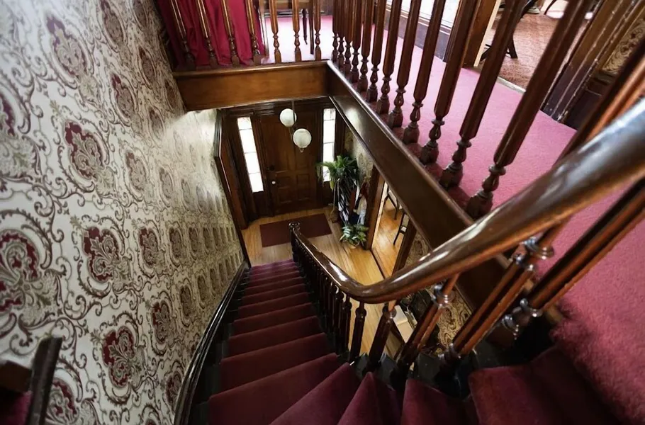 Iron Amethyst Inn Boutique Hotel hotel detail image 2