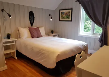 Hotel Far Hills hotel thumbnail 7