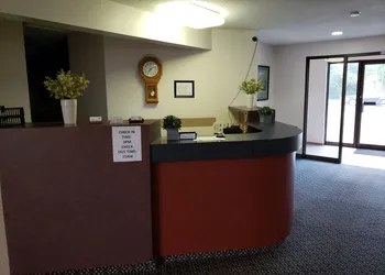 Tower Inn hotel thumbnail 7