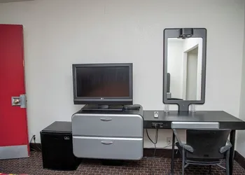 Travelers Rest Motel hotel thumbnail 6