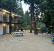 Sierra Inn on the River hotel detail image 7