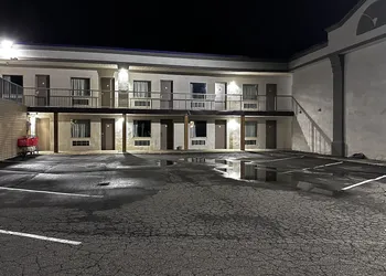 Wilkes Barre Lodge hotel thumbnail 6