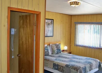 Stardust Motel hotel thumbnail 5