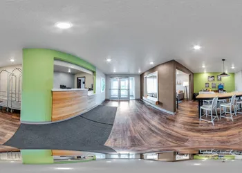 WoodSpring Suites Davenport FL hotel thumbnail 4