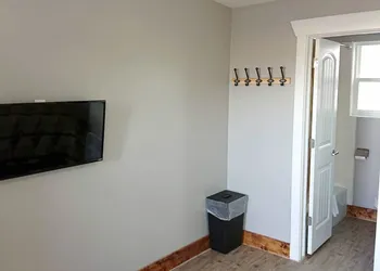 Caribou Gem hotel thumbnail 3