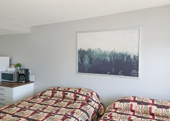 Caribou Gem hotel thumbnail 4