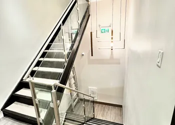 Toronto Rooms and Suites hotel thumbnail 4