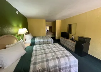 Antler's Inn hotel thumbnail 6