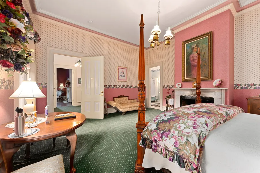 The Gables Wine Country Inn hotel detail image 6