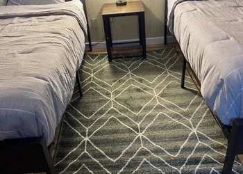 Coyote East Motel hotel thumbnail 4