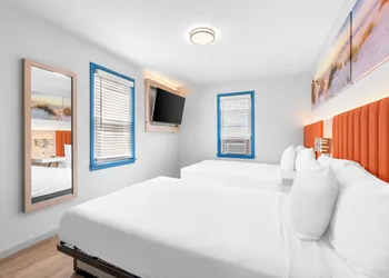 Buttercup Suites hotel thumbnail 4