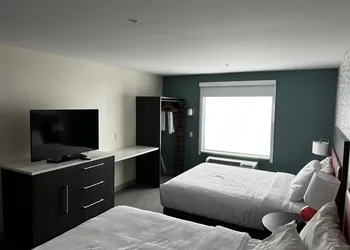 Home2 Suites by Hilton Hinesville hotel thumbnail 5