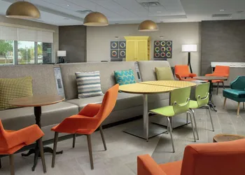 Home2 Suites by Hilton Phoenix Airport South hotel thumbnail 2