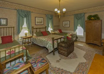 TA Ranch hotel thumbnail 4