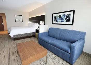 Holiday Inn Express & Suites Forney by IHG hotel thumbnail 4