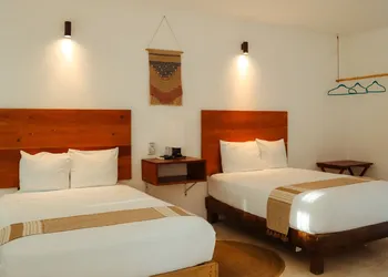 Royal Palm Bacalar Cabañas & Lagoon Club hotel thumbnail 6